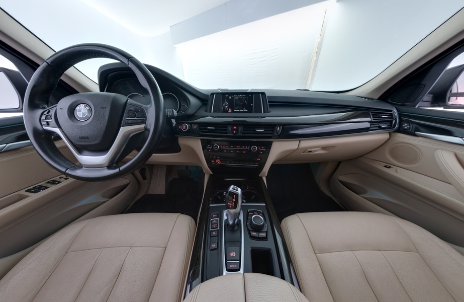 BMW X5 vaihtoauto