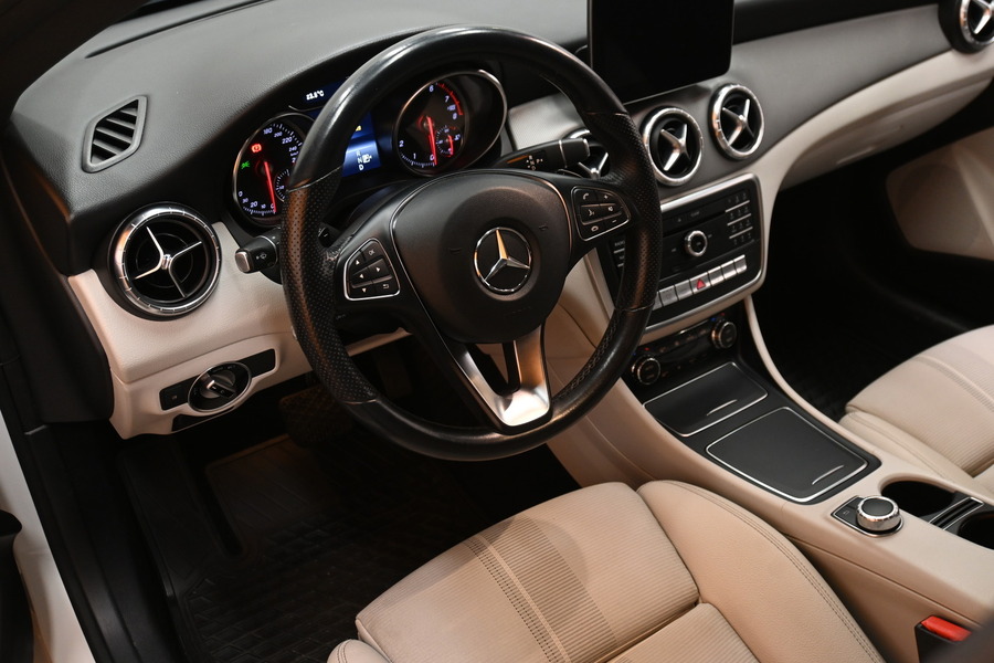 Mercedes-Benz CLA-sarja vaihtoauto