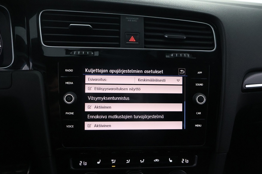 Volkswagen Golf vaihtoauto