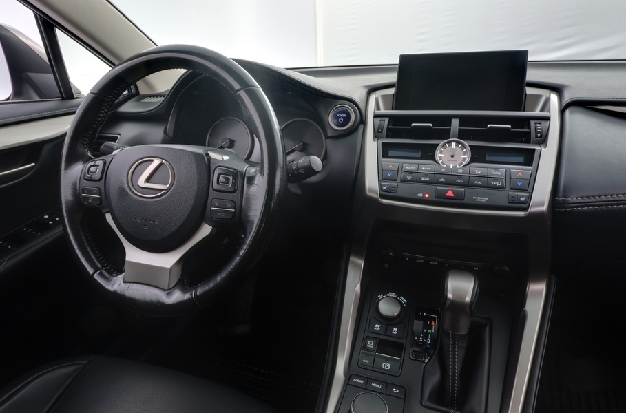 Lexus NX vaihtoauto