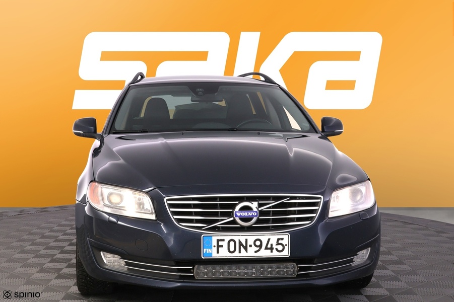 Volvo V70 vaihtoauto