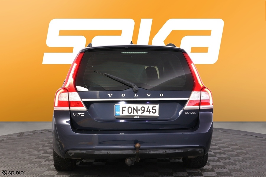 Volvo V70 vaihtoauto