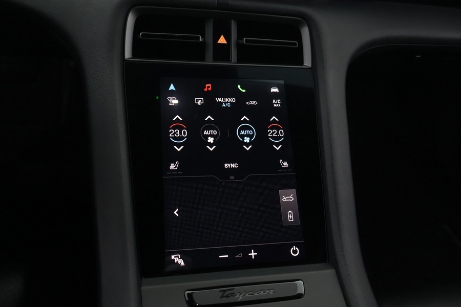 Porsche Taycan vaihtoauto