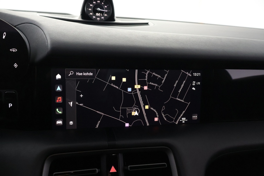 Porsche Taycan vaihtoauto