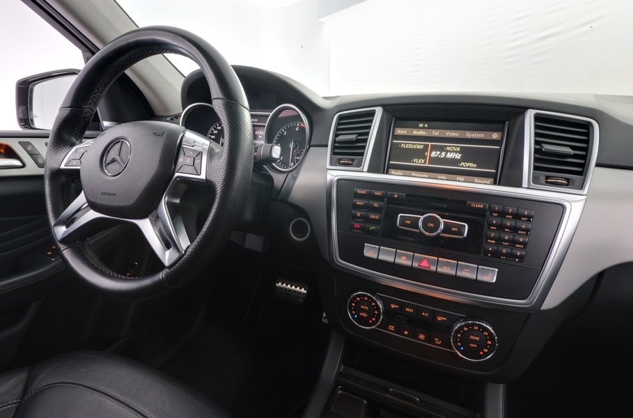 Mercedes-Benz ML vaihtoauto