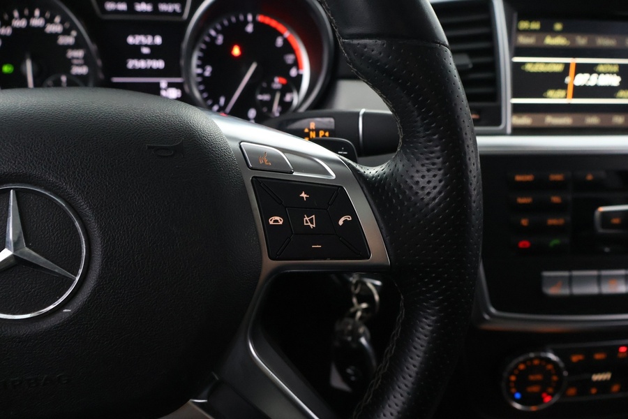 Mercedes-Benz ML vaihtoauto