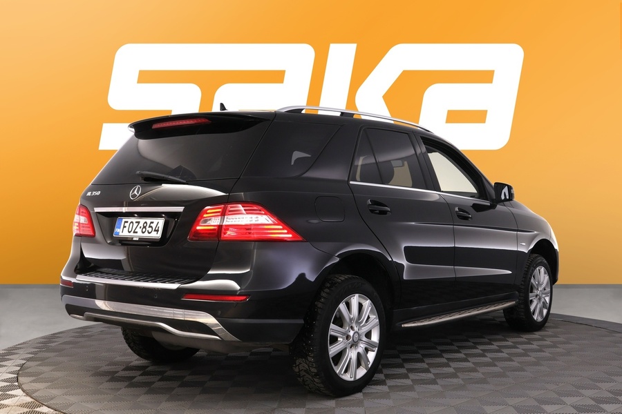 Mercedes-Benz ML vaihtoauto