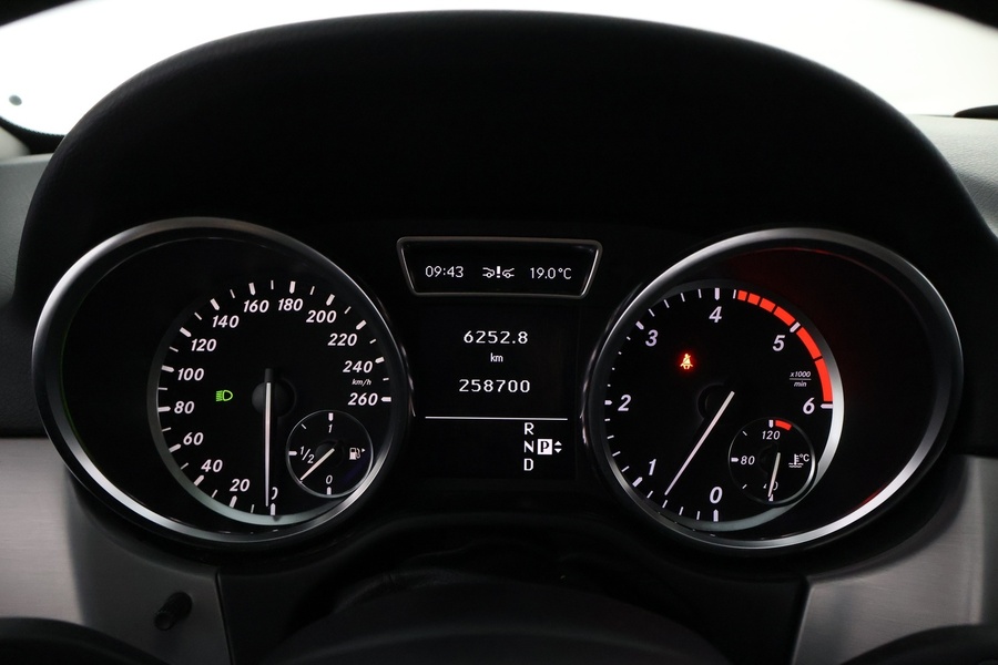 Mercedes-Benz ML vaihtoauto