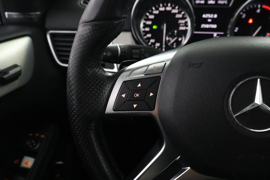 Mercedes-Benz ML vaihtoauto