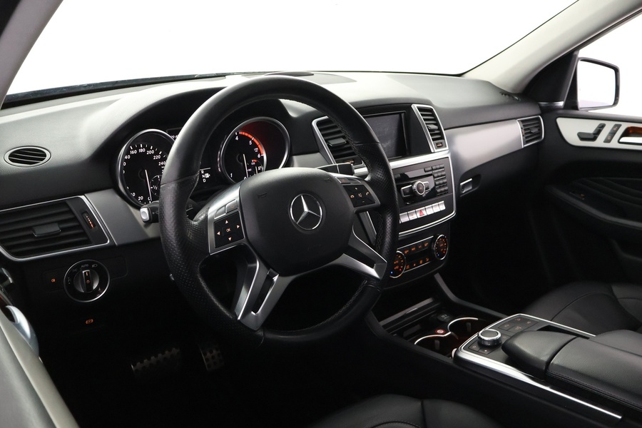Mercedes-Benz ML vaihtoauto