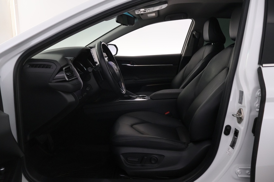 Toyota Camry vaihtoauto