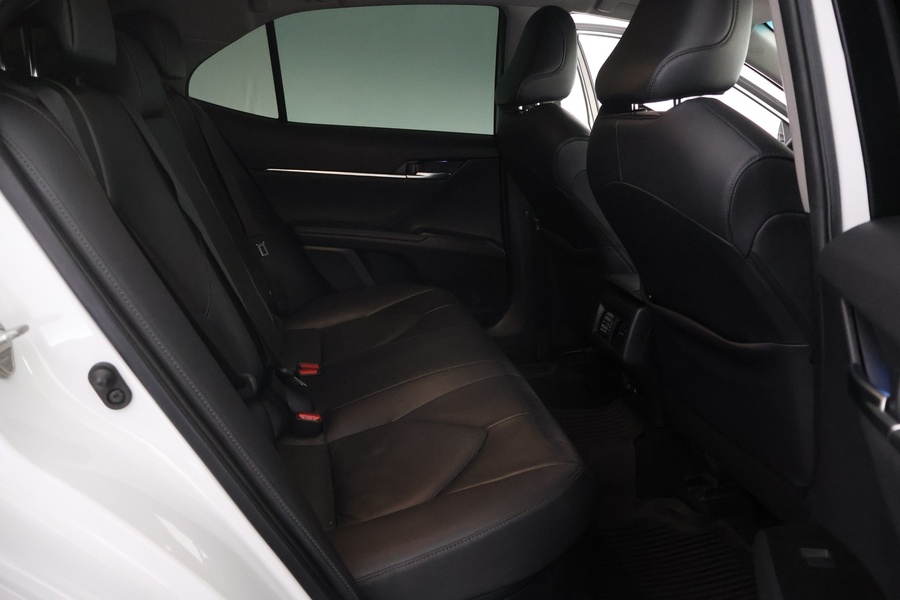 Toyota Camry vaihtoauto