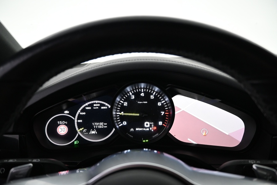 Porsche Cayenne vaihtoauto