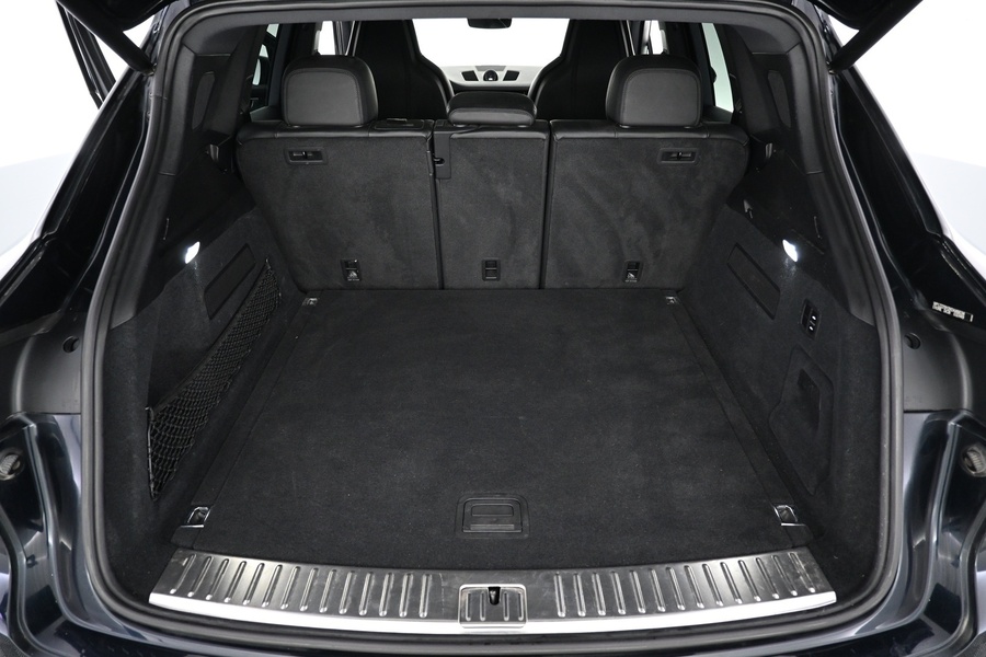 Porsche Cayenne vaihtoauto