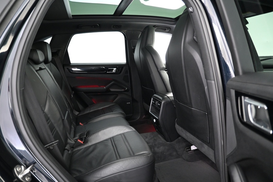 Porsche Cayenne vaihtoauto