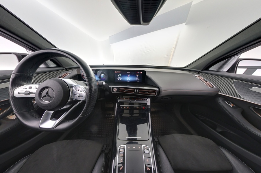 Mercedes-Benz EQC vaihtoauto
