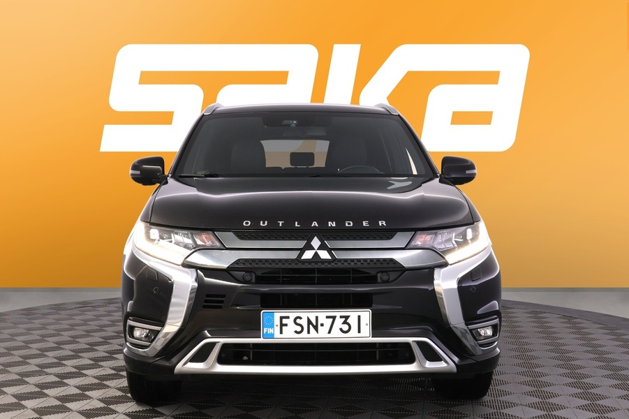 Mitsubishi Outlander PHEV vaihtoauto