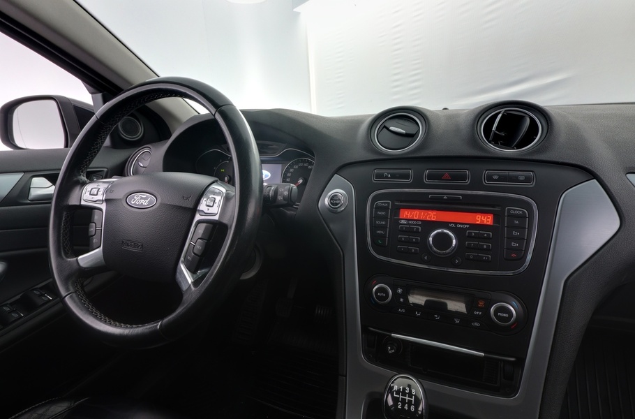 Ford Mondeo vaihtoauto