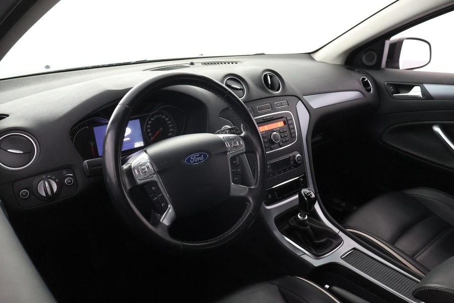 Ford Mondeo vaihtoauto