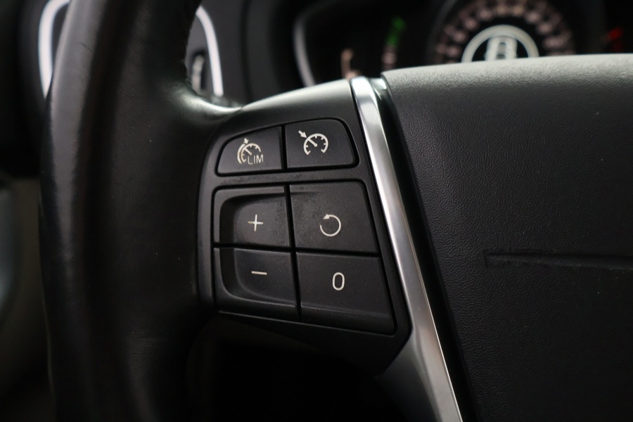 Volvo V40 vaihtoauto