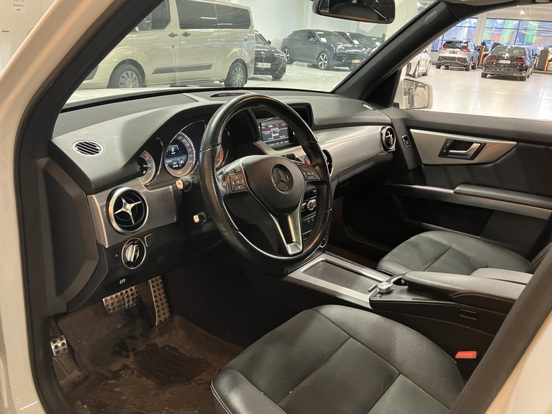 Mercedes-Benz GLK vaihtoauto