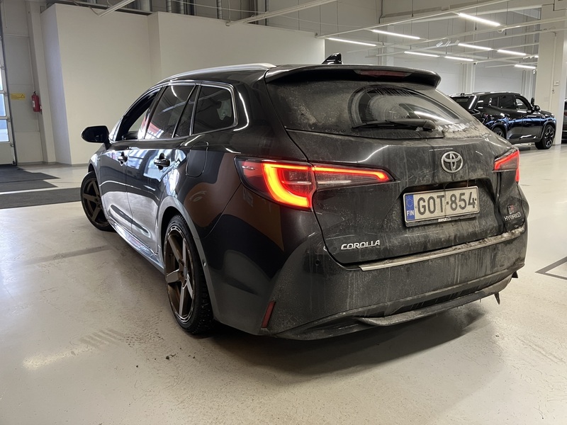 Toyota Corolla vaihtoauto