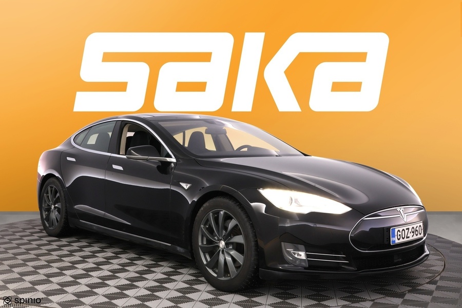 Tesla Model S vaihtoauto