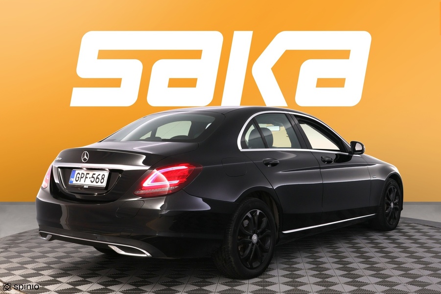 Mercedes-Benz C vaihtoauto