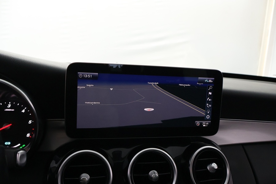 Mercedes-Benz C vaihtoauto