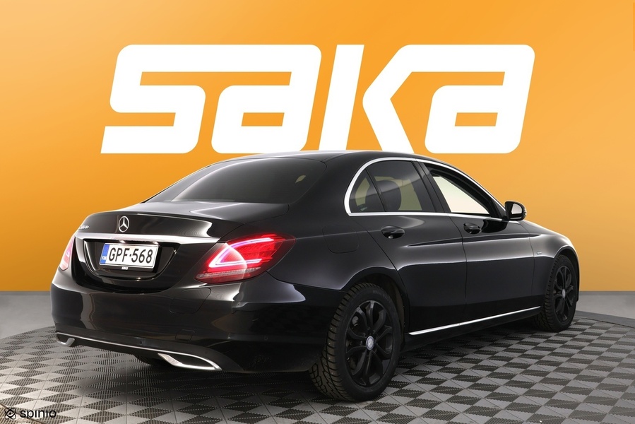 Mercedes-Benz C vaihtoauto