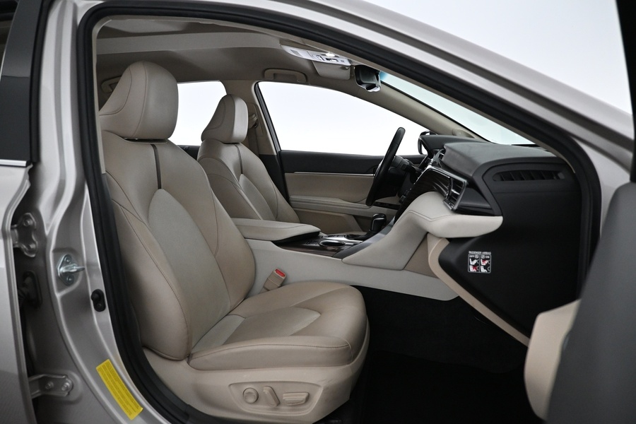 Toyota Camry vaihtoauto