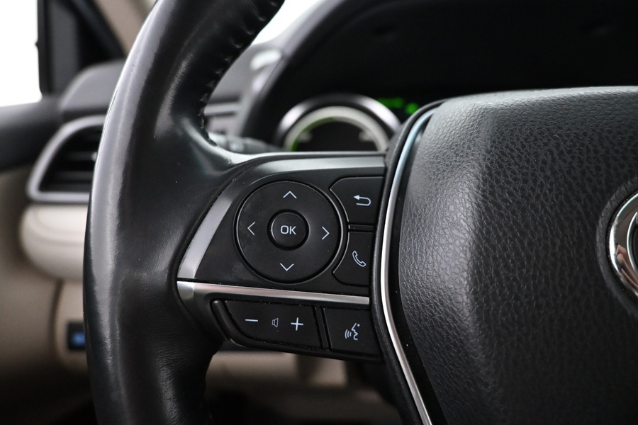 Toyota Camry vaihtoauto