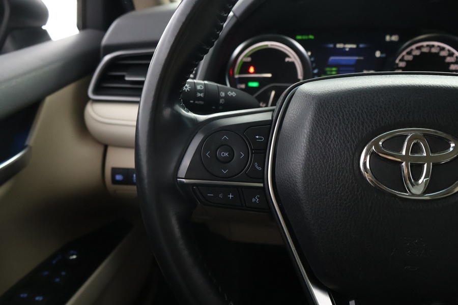 Toyota Camry vaihtoauto