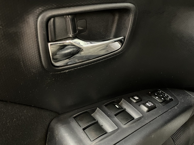 Citroën C-Crosser vaihtoauto