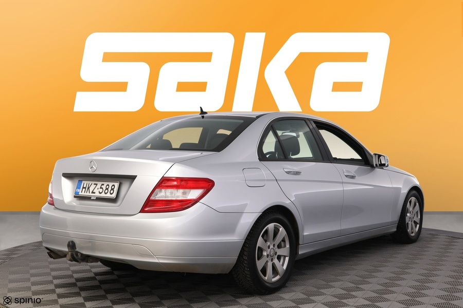 Mercedes-Benz C vaihtoauto