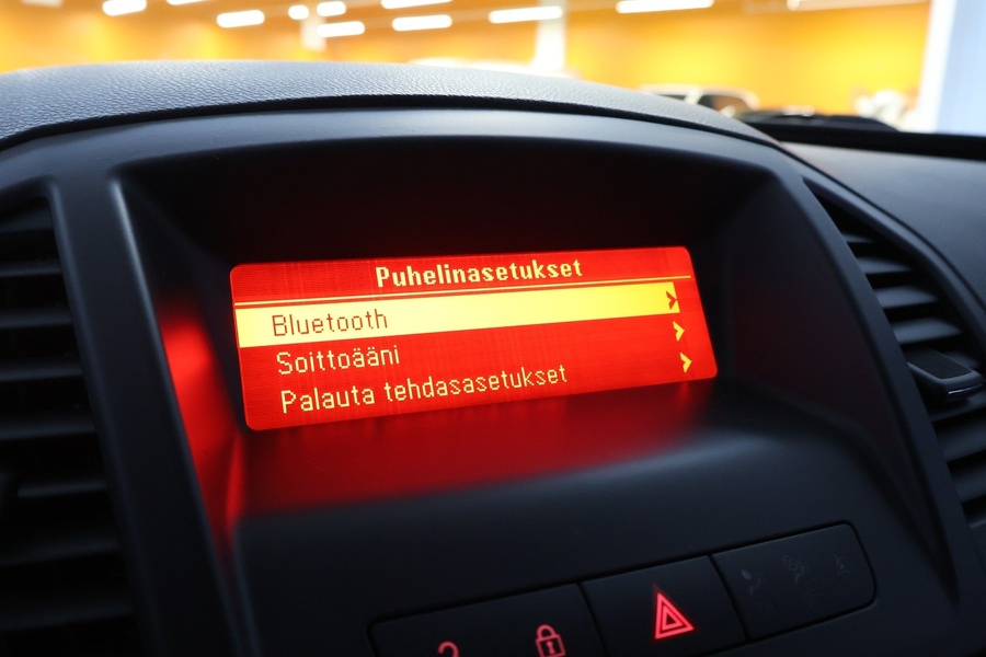 Opel Insignia vaihtoauto