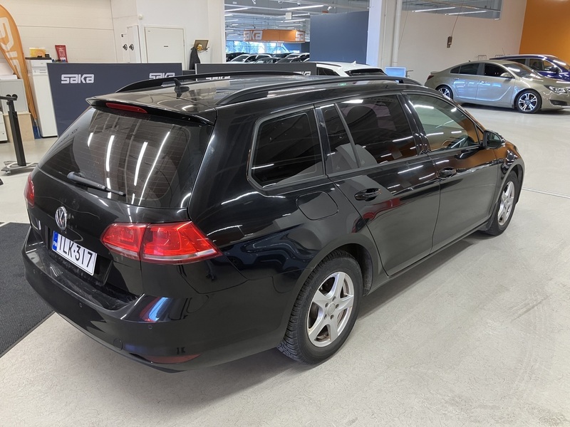Volkswagen Golf vaihtoauto