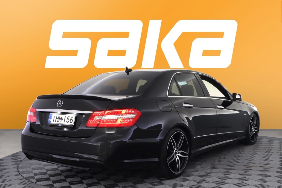 Mercedes-Benz E vaihtoauto