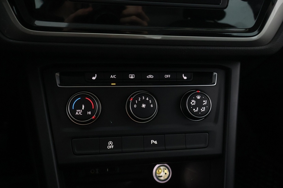 Volkswagen Touran vaihtoauto