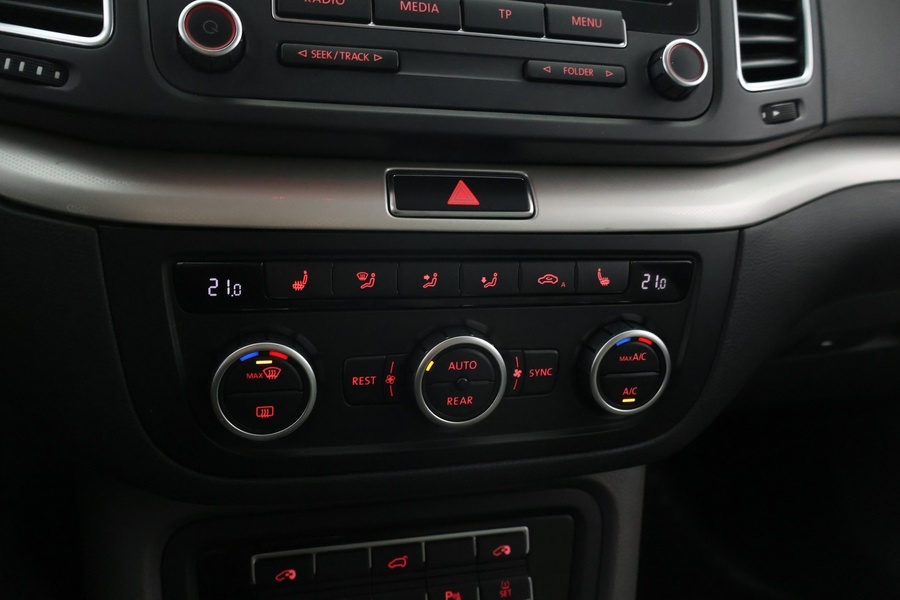 SEAT Alhambra vaihtoauto