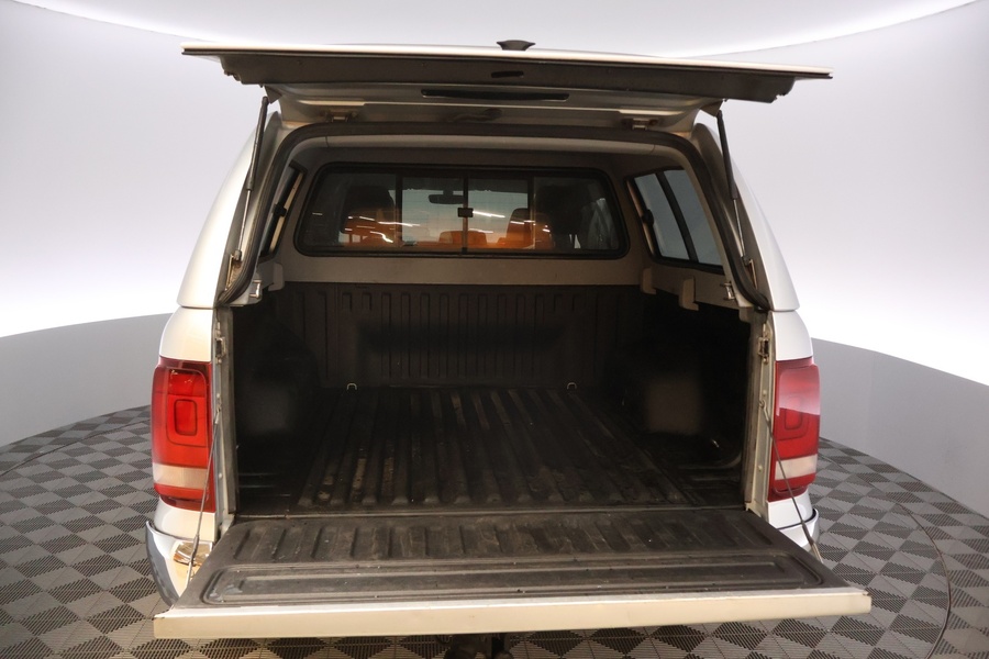 Volkswagen Amarok vaihtoauto