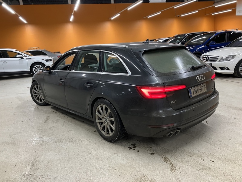 Audi A4 vaihtoauto
