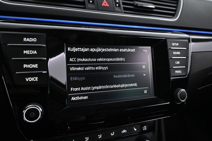 Skoda Superb vaihtoauto