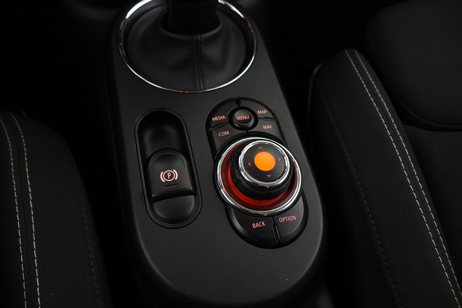 Mini Cooper vaihtoauto