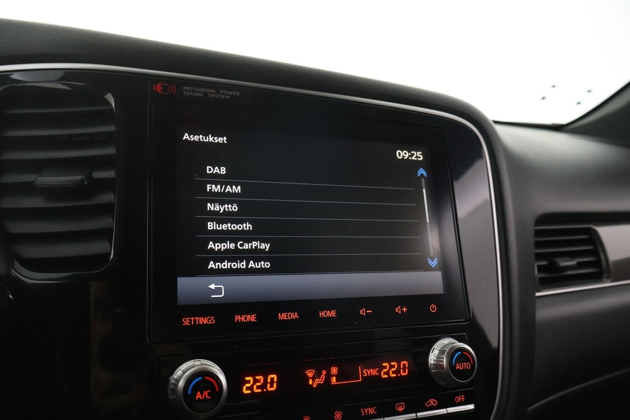 Mitsubishi Outlander PHEV vaihtoauto