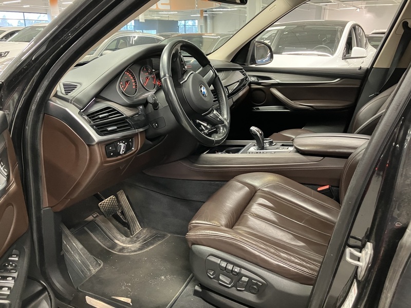 BMW X5 vaihtoauto