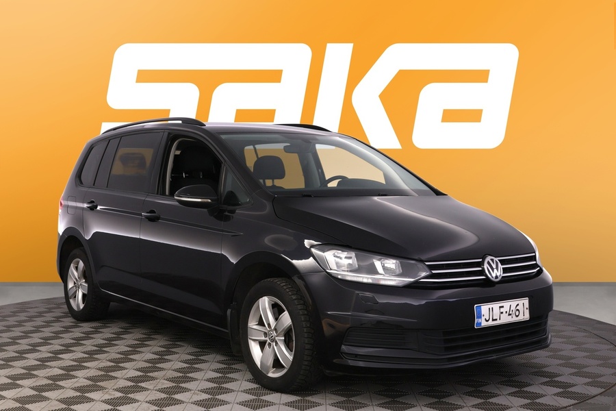 Volkswagen Touran vaihtoauto