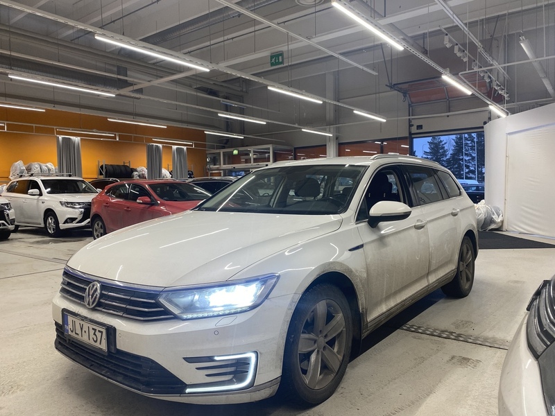 Volkswagen Passat vaihtoauto