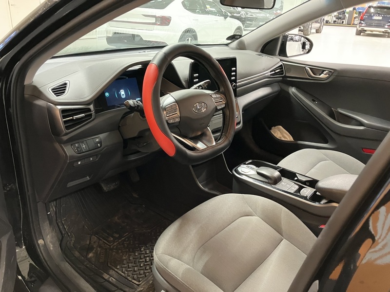 Hyundai IONIQ electric vaihtoauto