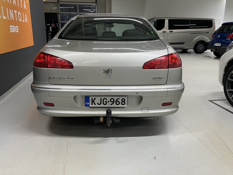 Peugeot 607 vaihtoauto